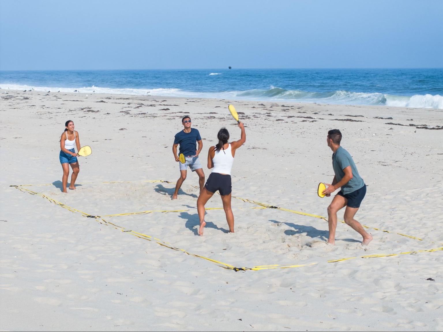 Sollbol Debuts New Competitive Beach Paddle Sport at Montauk Resort